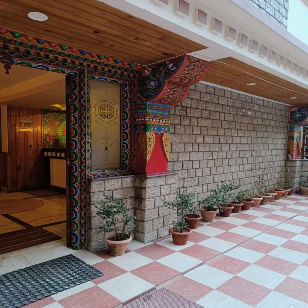 Hotel Royal Гангток Екстериор снимка