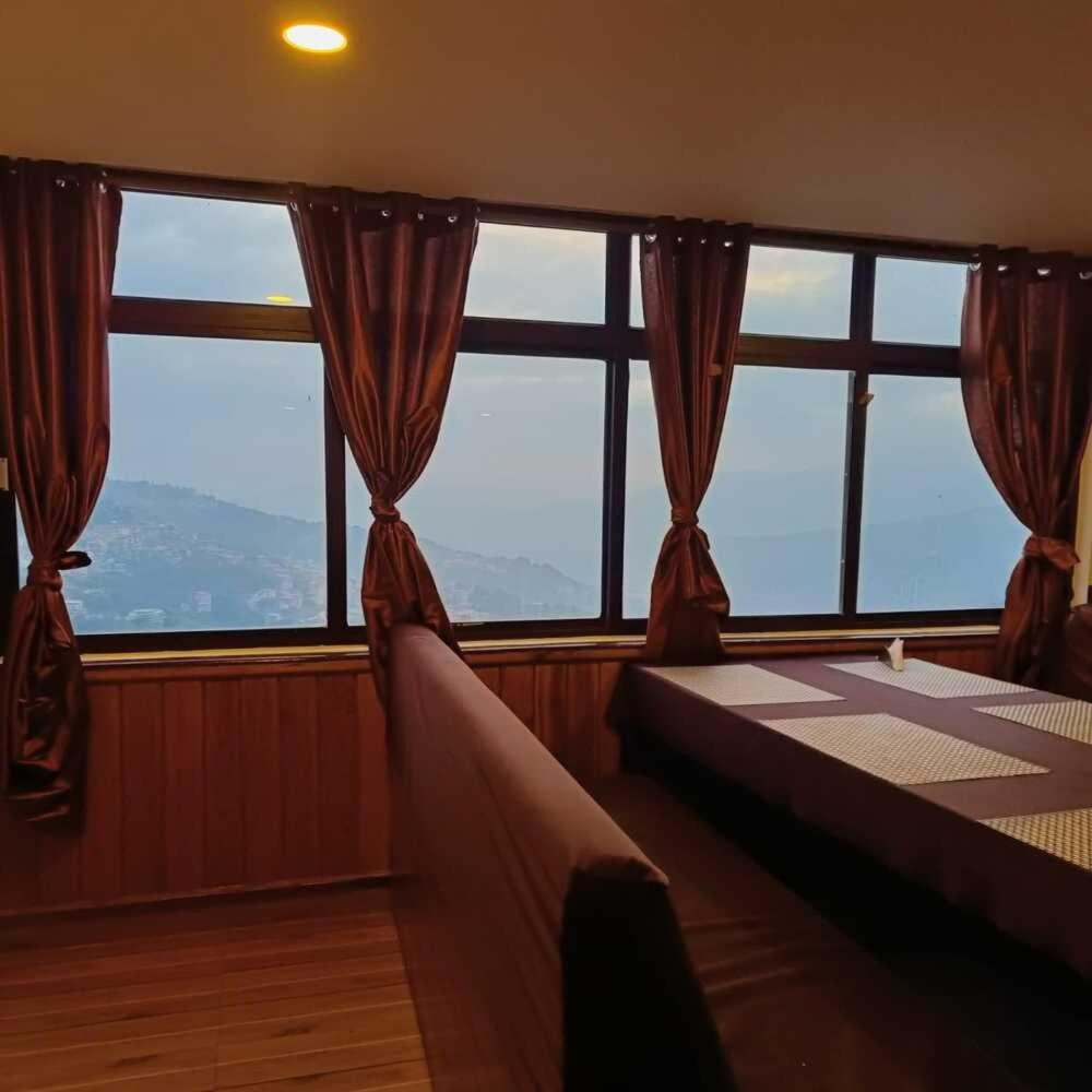 Hotel Royal Гангток Екстериор снимка