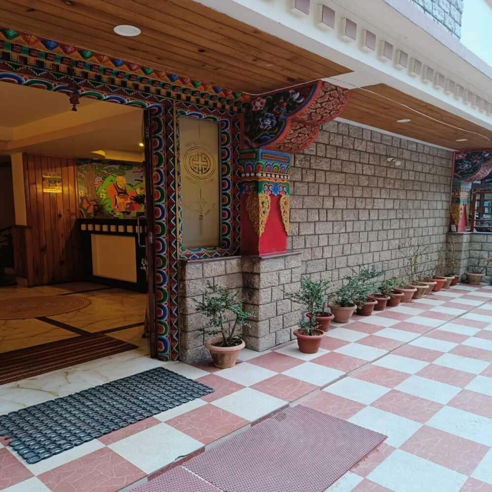Hotel Royal Гангток Екстериор снимка
